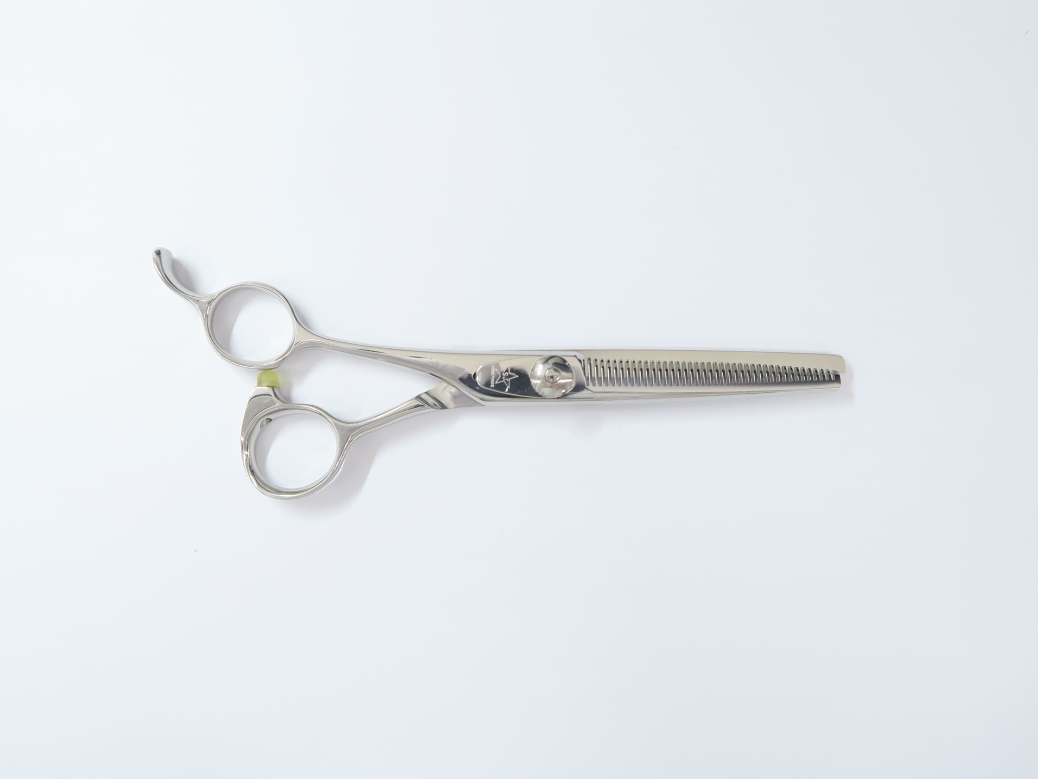 ルミエール　シザー 6.5インチ　美容　理容 ルミエール 36XFA63 HYPER2 美容師用 理容師用 トリマー用 中古